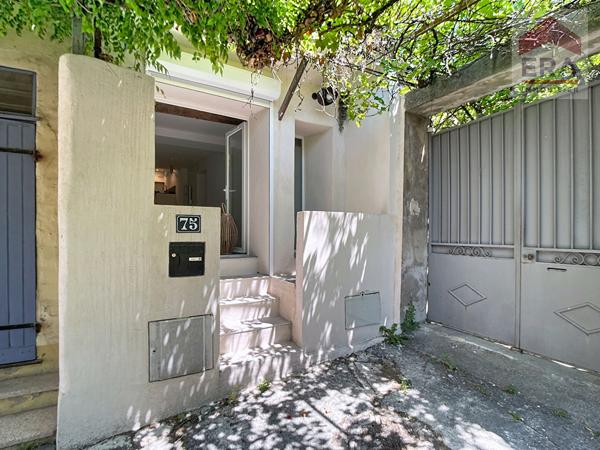 MARSEILLE 13EME - MAISON T3 - ENTIEREMENT RENOVEE - QUARTIER LES MARTEGAUX