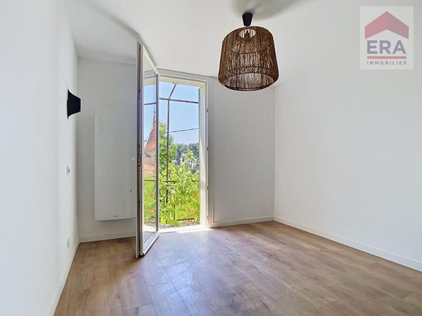 MARSEILLE 13EME - MAISON T3 - ENTIEREMENT RENOVEE - QUARTIER LES MARTEGAUX