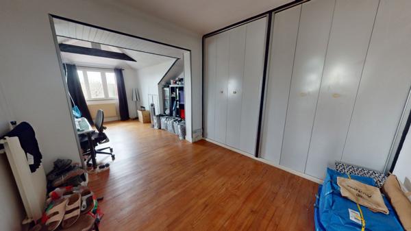 Maison 5 Pièces - MORANGIS