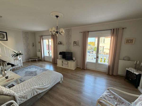 MAISON 200m² hab - 5 CHAMBRES - GARAGE - TERRAIN