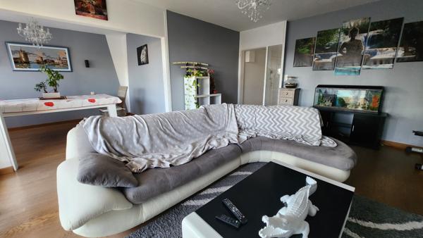 La Roche-sur-Yon (85000) Appartement T3 au second étage proche place Napoléon