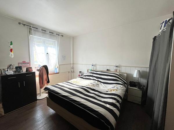 Maison 10 pièce(s) 173.55 m2