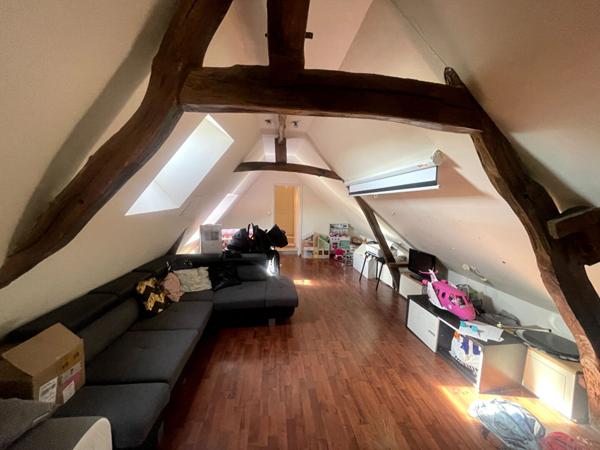 Maison 10 pièce(s) 173.55 m2