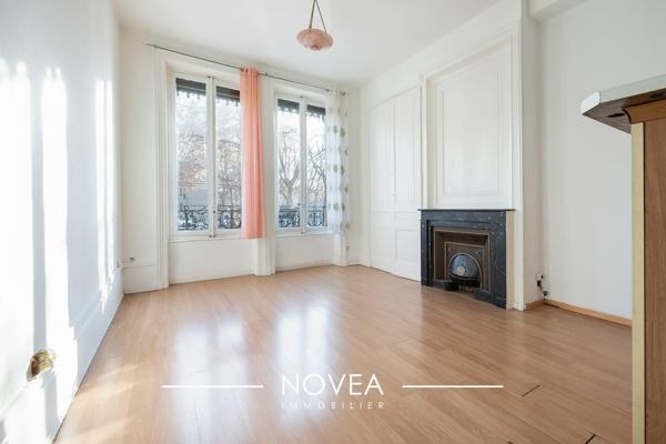 T2 traversant de 42 m² – Lyon 8e / Grange Blanche