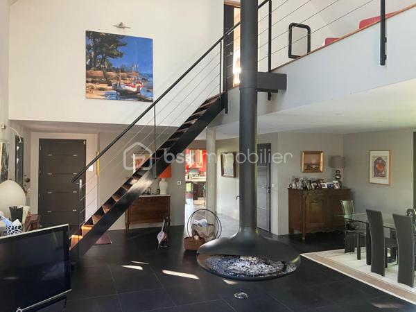 Maison d architecte de 317 m²