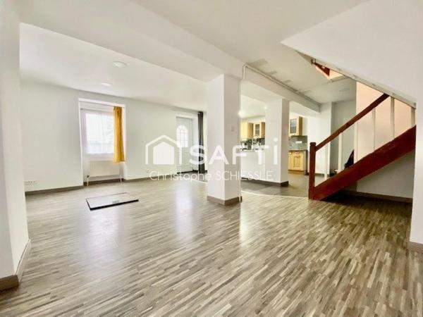 Maison T6 de 126 m2 avec 4 chambres