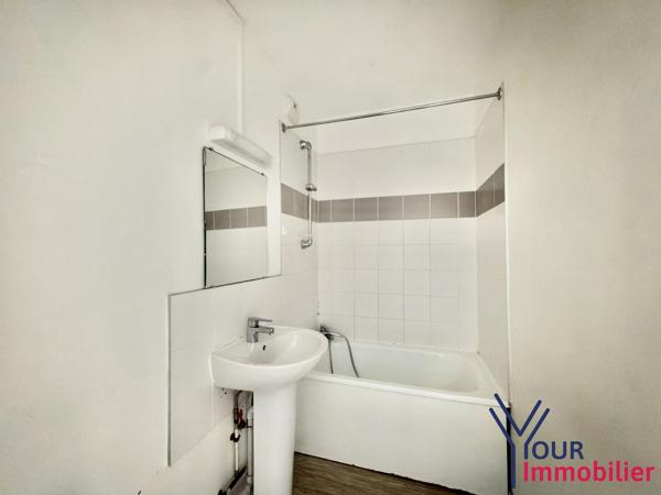 Appartement à vendre, 3 pièces - Meyzieu 69330