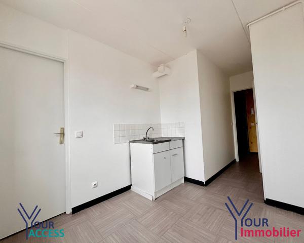 Appartement à vendre, 2 pièces - Vénissieux 69200
