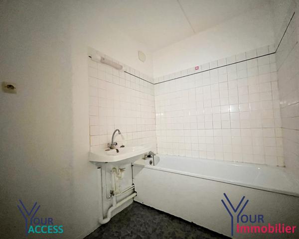 Appartement à vendre, 2 pièces - Vénissieux 69200