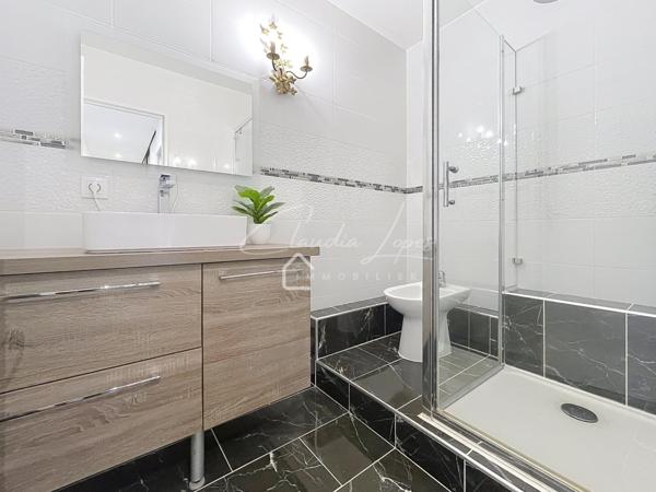 GARND APPARTEMENT 3 PIECES AVEC CAVE ET PARKING