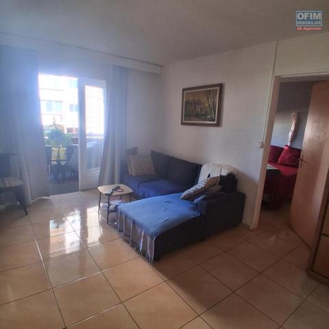 A VENDRE// Bel appartement de type F2 sur le PORT