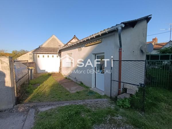 ancien local commercial, logement possible.