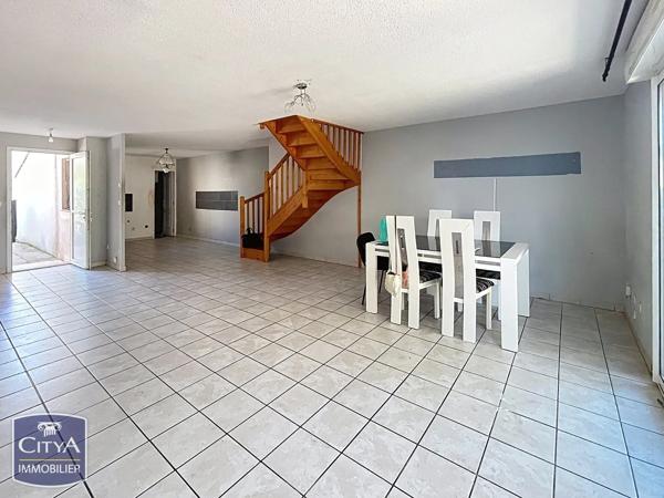Maison à vendre 4 pièces 88m² Port-Saint-Louis-du-Rhône (13230)
