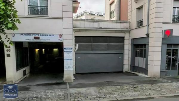 Parking à louer Maisons-Alfort (94700)