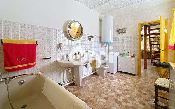 Maison à vendre    11 pièces • 268,30 m2 Thiescourt