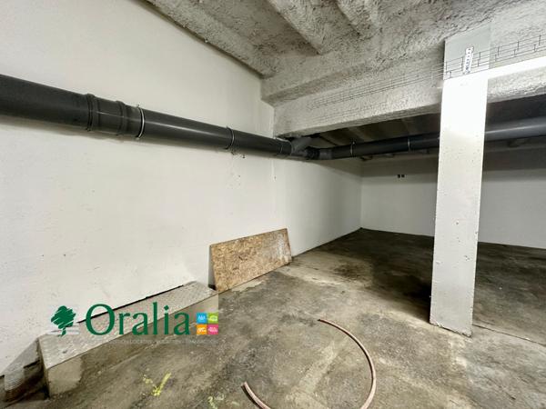 Parking · Location Bordeaux (33000)
