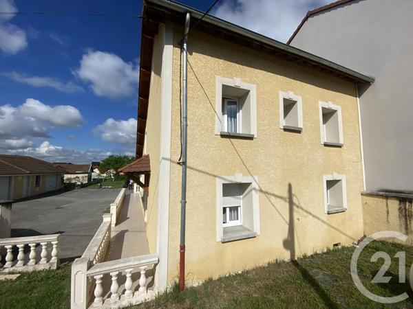 Maison à vendre  6 pièces - 125,20 m 2   ST CLAIR DE LA TOUR  - 38