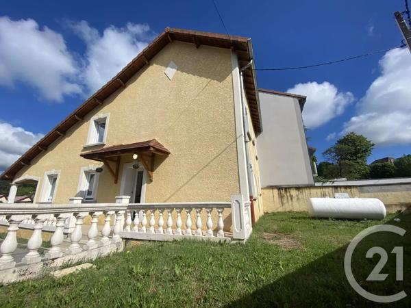 Maison à vendre  6 pièces - 125,20 m 2   ST CLAIR DE LA TOUR  - 38
