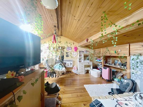 Maison à vendre  6 pièces - 125,20 m 2   ST CLAIR DE LA TOUR  - 38
