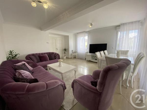Maison à vendre  6 pièces - 125,20 m 2   ST CLAIR DE LA TOUR  - 38