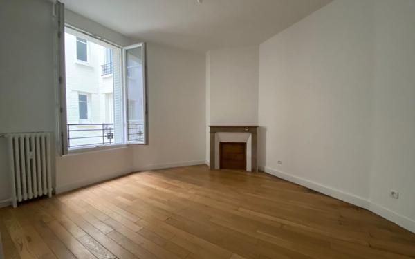 Appartement à vendre    1 pièce • 21 m2 Nogent-sur-Marne