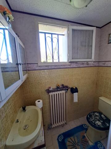 Pavillon plain-pied sur sous-sol surélevé avec grenier aménageable