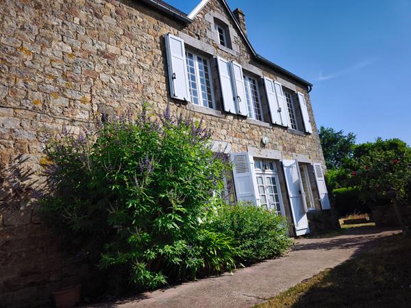 Maison à vendre 296 000 € Angey 12 p 178 m² DPE E