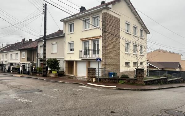 Maison à vendre    7 pièces • 161 m2 Limoges