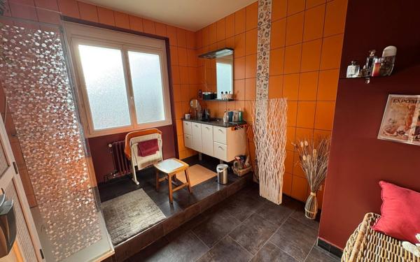 Maison à vendre    7 pièces • 161 m2 Limoges