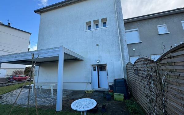 Maison à vendre    7 pièces • 161 m2 Limoges