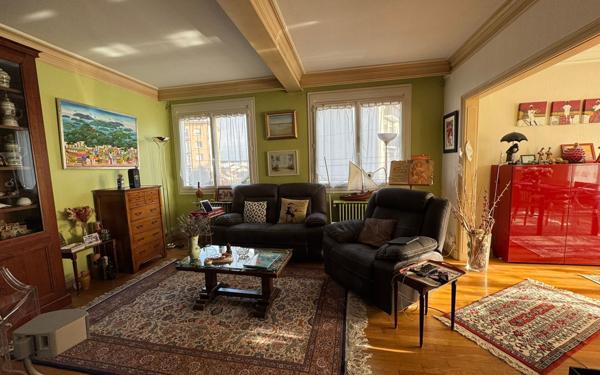 Maison à vendre    7 pièces • 161 m2 Limoges