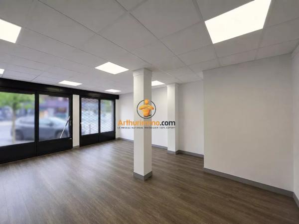 Location                                                      Local commercial
                        
                     2 pièces                      56 m2                     à Tarbes