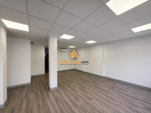Location                                                      Local commercial
                        
                     2 pièces                      56 m2                     à Tarbes