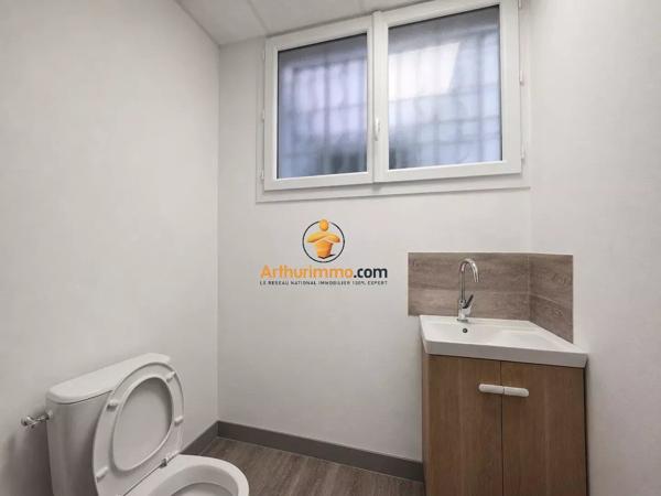 Location                                                      Local commercial
                        
                     2 pièces                      56 m2                     à Tarbes