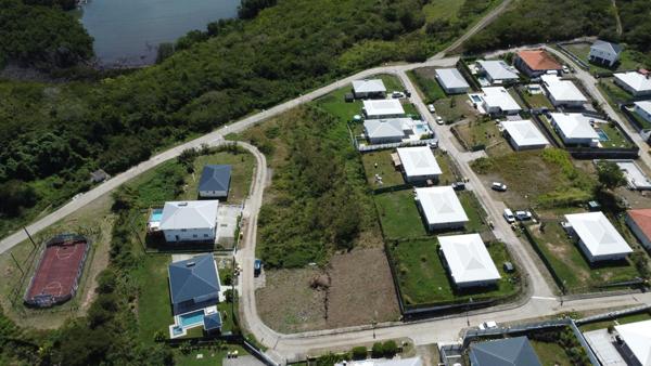 Terrain à bâtir de 623 m2 au Diamant proche de la mer