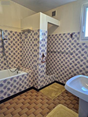 Maison à vendre à Saint-Étienne-lès-Remiremont dans les Vosges (88200), ref : 88038-1322