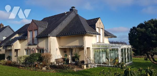 AV 35133/205 m² 4 chbres terrain dble garage
