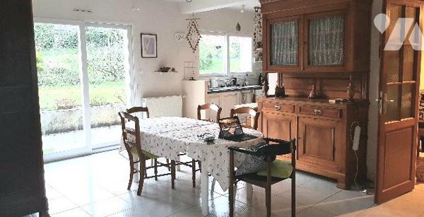 AV 35133/205 m² 4 chbres terrain dble garage