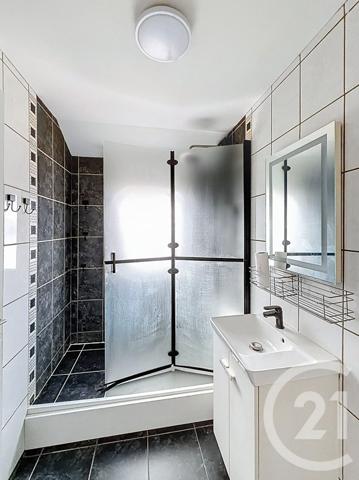 Appartement F3 à vendre  3 pièces - 67,60 m2 CHATEAUNEUF SUR LOIRE - 45