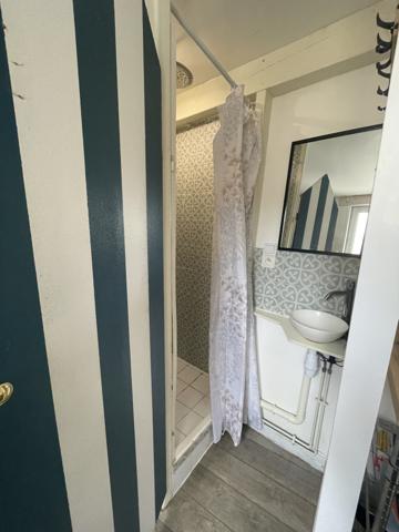Maison
         2 pièces
        - 30 m² Exclusivité 140 000 € *