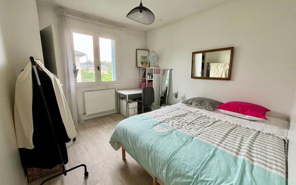 Maison à vendre    6 pièces •  Saint-Genis-Laval