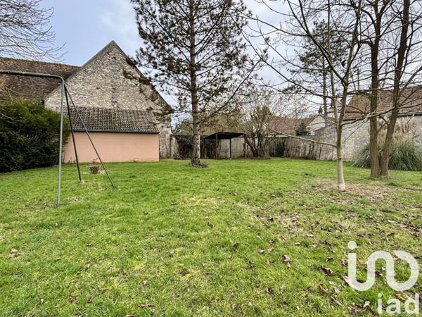 Maison 10 pièces de 252 m² à Auxy (45340)