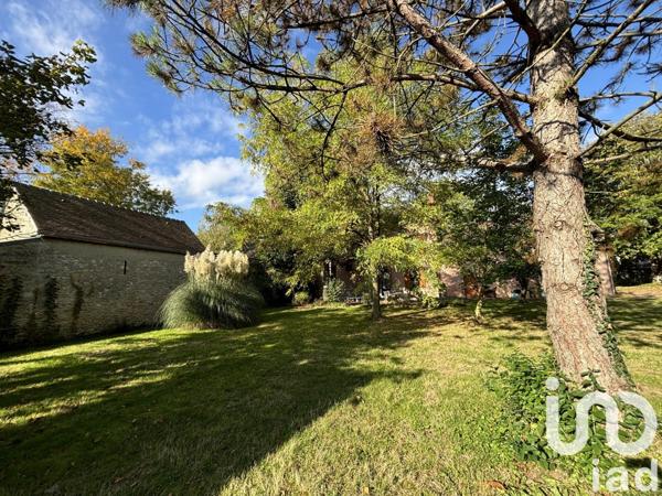 Maison 10 pièces de 252 m² à Auxy (45340)
