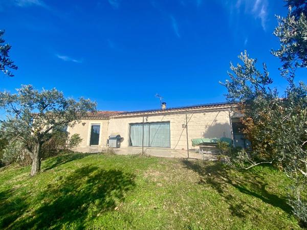 Maison Taillades 7 pièce(s) 203 m2