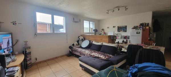 Locaux commerciaux/appartements  1263 M²