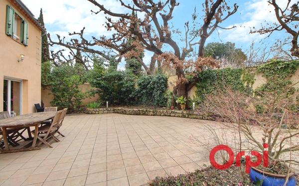 Maison à vendre    6 pièces •  Aix-en-Provence