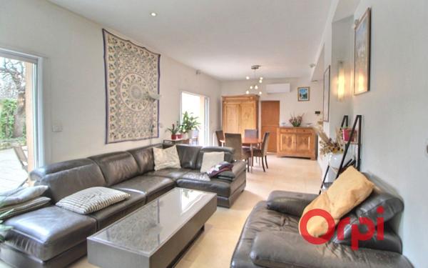 Maison à vendre    6 pièces •  Aix-en-Provence