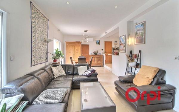 Maison à vendre    6 pièces •  Aix-en-Provence