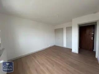 Appartement à louer 1 pièce 24.75m²