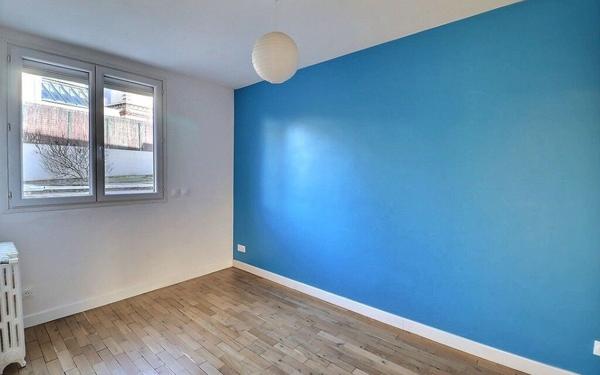 Appartement à vendre    3 pièces • 53,66 m2 Viroflay